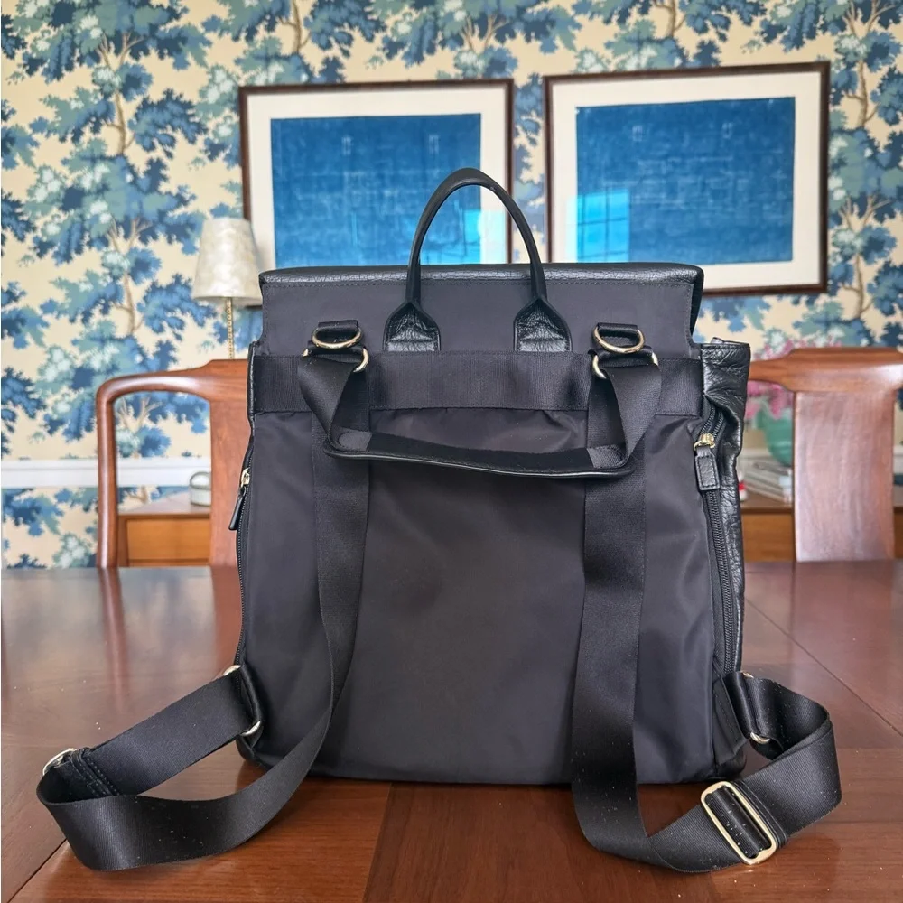 Storksak St. James Leather Diaper Bag Backpack - Picture 11 of 12